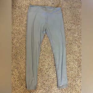 Lularoe leggings “tall and curvy” - pale blue grey